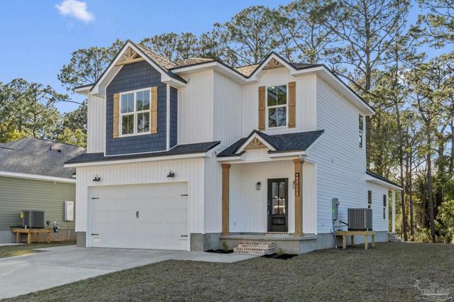 1426 Madelyn Woods Dr, Pensacola, FL 32506