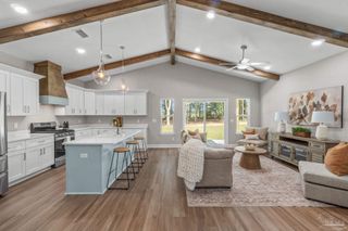 1426 Madelyn Woods Dr, Pensacola, FL 32506