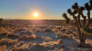 12369 E AVE E, Lancaster, CA 93536