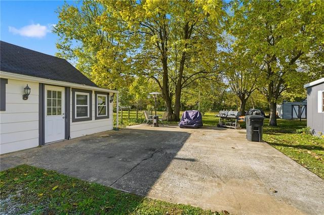 606 Water Street, Holt, MO 64048