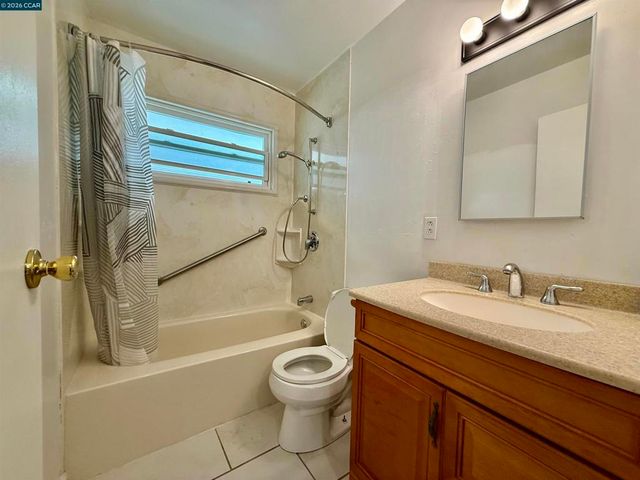 2808 Ruff Ave, Pinole, CA 94564