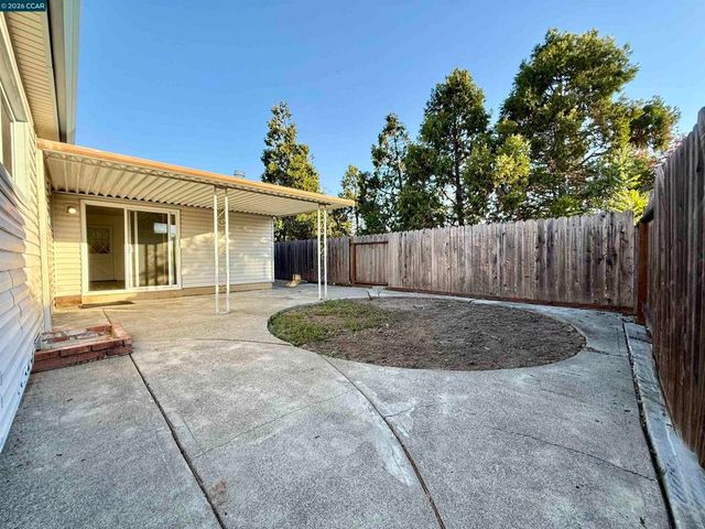 2808 Ruff Ave, Pinole, CA 94564