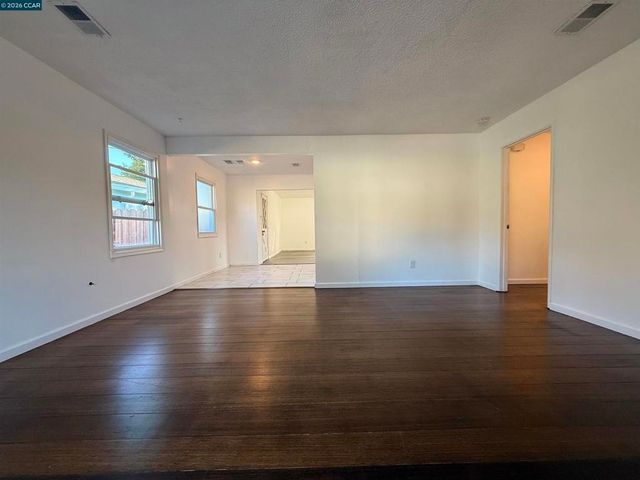 2808 Ruff Ave, Pinole, CA 94564