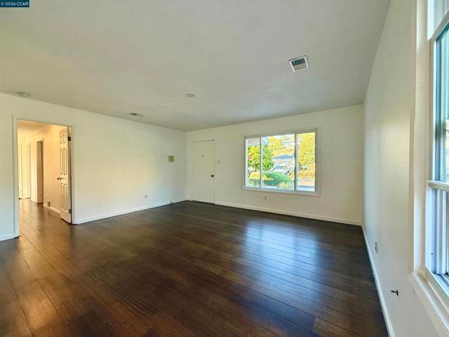 2808 Ruff Ave, Pinole, CA 94564