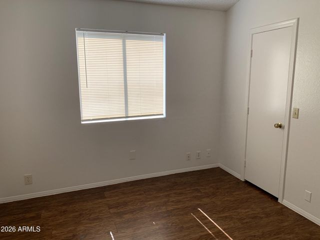 7930 W KRALL Street, Glendale, AZ 85303