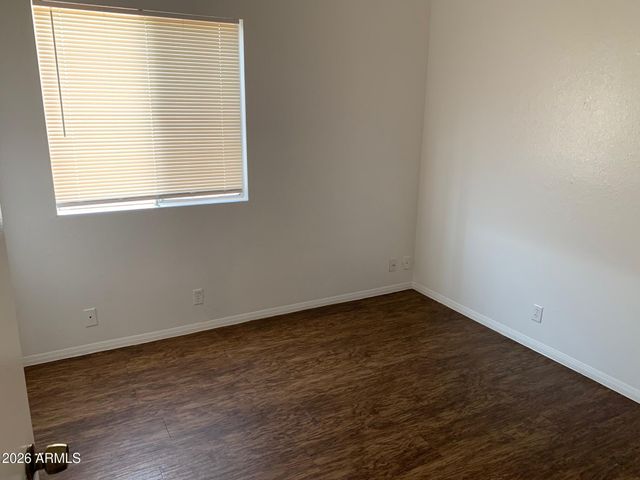 7930 W KRALL Street, Glendale, AZ 85303