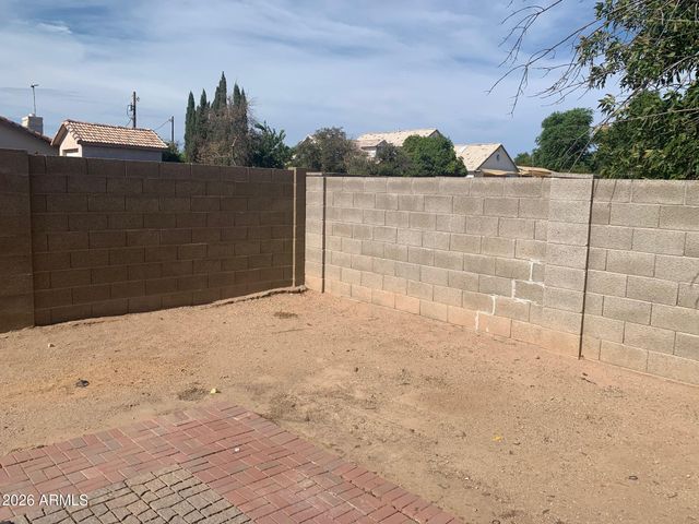 7930 W KRALL Street, Glendale, AZ 85303