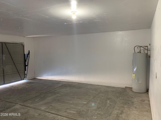 7930 W KRALL Street, Glendale, AZ 85303