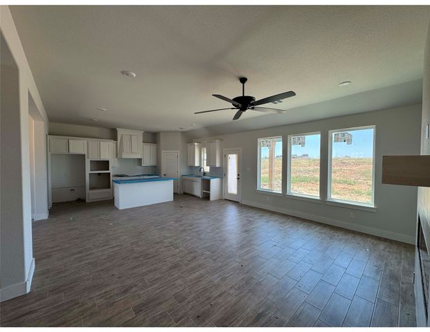 145 Legends Way, Bridgeport, TX 76246