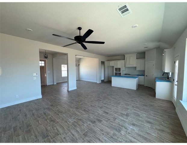 145 Legends Way, Bridgeport, TX 76246