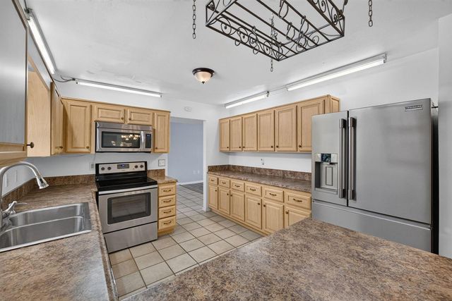 1556 SE Sinbad Avenue, Port St. Lucie, FL 34952