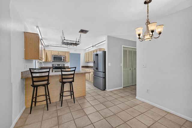 1556 SE Sinbad Avenue, Port St. Lucie, FL 34952