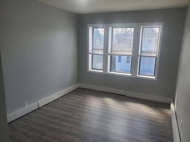 14 Abbottsford 8, Boston, MA 02121