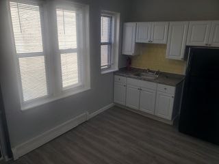 14 Abbottsford 8, Boston, MA 02121