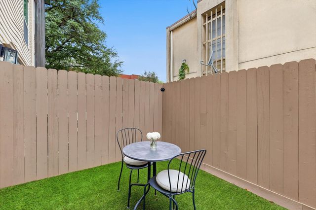 4224 Rawlins Street 110, Dallas, TX 75219