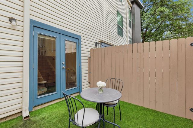 4224 Rawlins Street 110, Dallas, TX 75219
