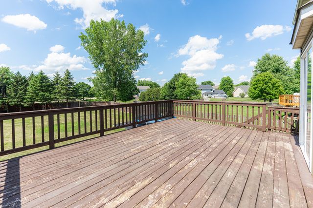 117 DEVONSHIRE Drive, Dekalb, IL 60115