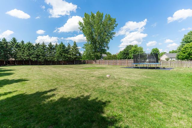 117 DEVONSHIRE Drive, Dekalb, IL 60115