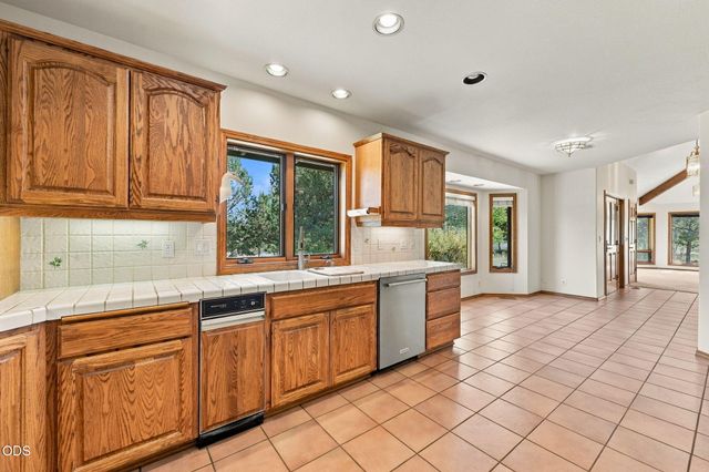 61330 Larsen Road, Bend, OR 97702