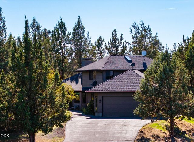 61330 Larsen Road, Bend, OR 97702