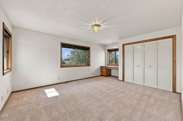 61330 Larsen Road, Bend, OR 97702