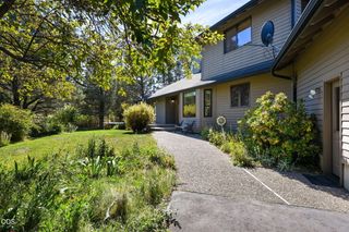 61330 Larsen Road, Bend, OR 97702
