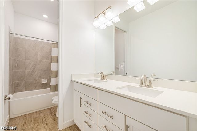 20933 Napa LOOP, Estero, FL 33928