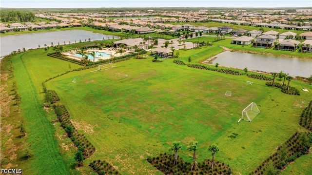 20933 Napa LOOP, Estero, FL 33928