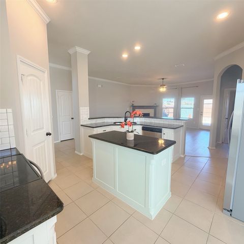 312 Portland Court, Royse City, TX 75189