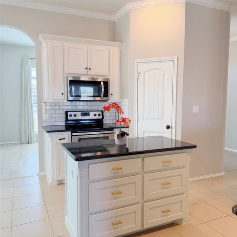 312 Portland Court, Royse City, TX 75189