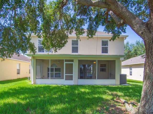 2538 12th Square SW, Vero Beach, FL 32968