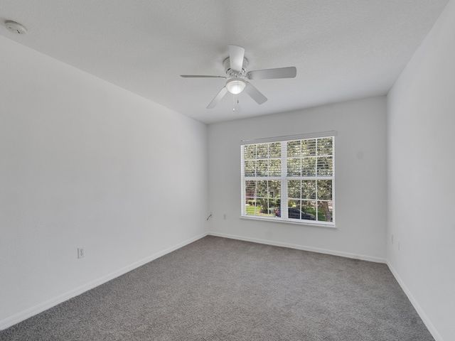 2538 12th Square SW, Vero Beach, FL 32968