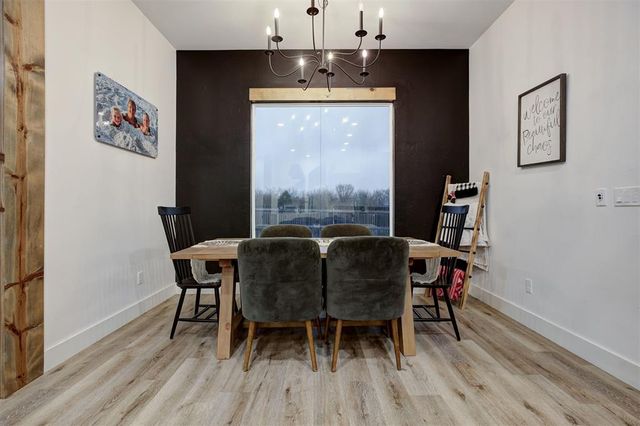 4600 Mustang Park Boulevard, Mustang, OK 73064