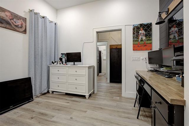 4600 Mustang Park Boulevard, Mustang, OK 73064