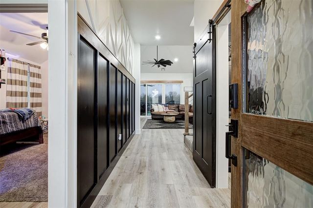 4600 Mustang Park Boulevard, Mustang, OK 73064