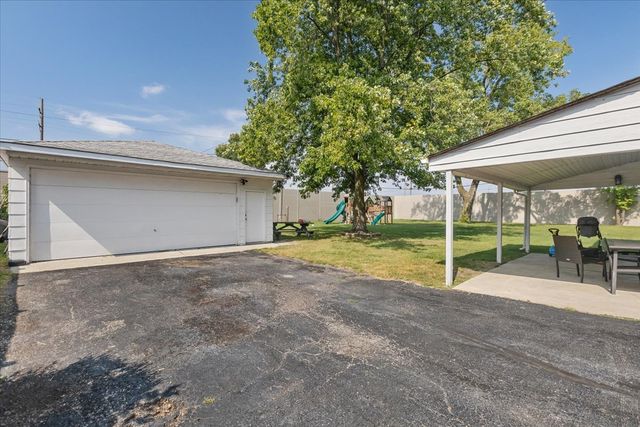 7506 S Ferdinand Avenue, Bridgeview, IL 60455