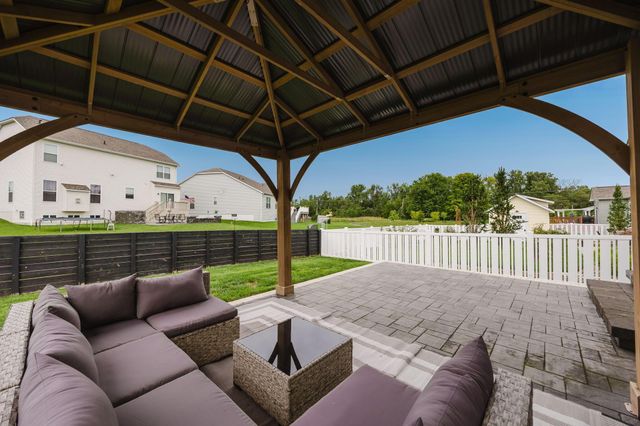 108 Ratcliff Lane, Plain City, OH 43064