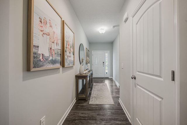 108 Ratcliff Lane, Plain City, OH 43064