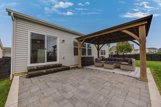 108 Ratcliff Lane, Plain City, OH 43064