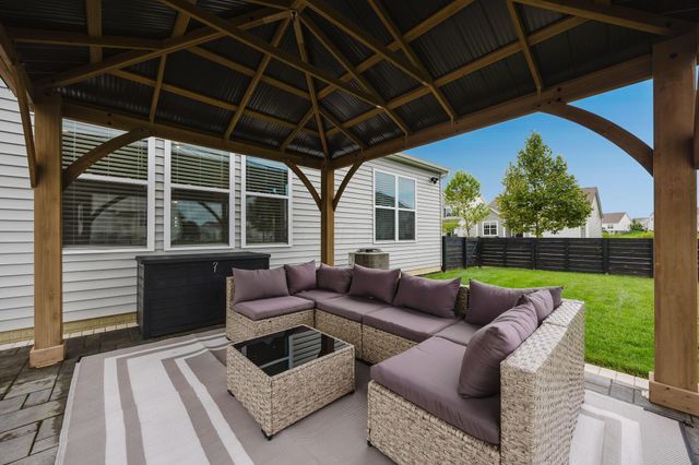 108 Ratcliff Lane, Plain City, OH 43064