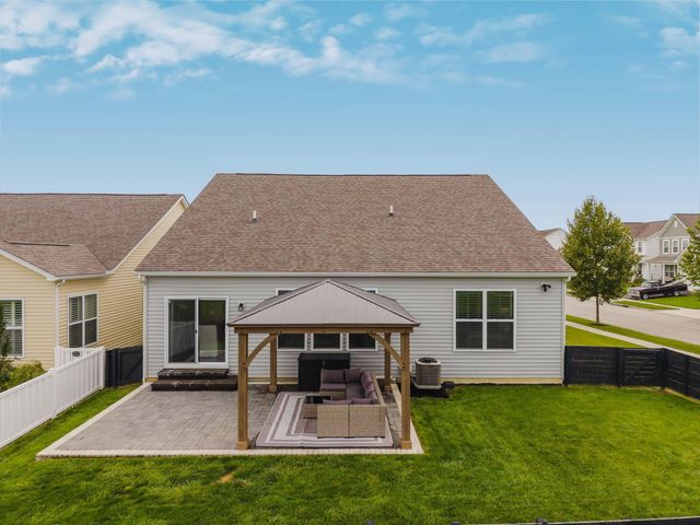 108 Ratcliff Lane, Plain City, OH 43064