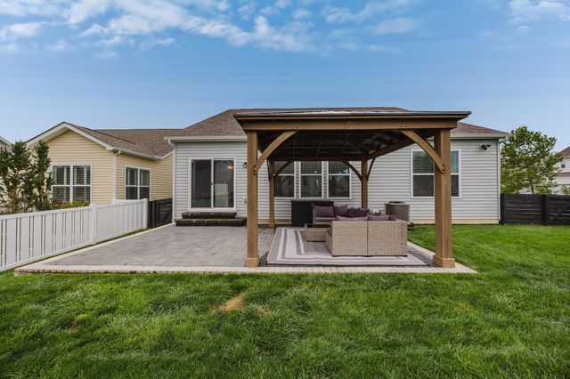 108 Ratcliff Lane, Plain City, OH 43064