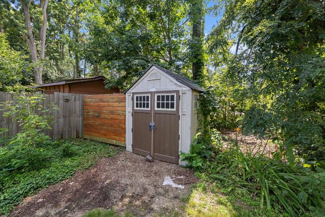 705 Hickory ROAD, Twin Lakes, WI 53181