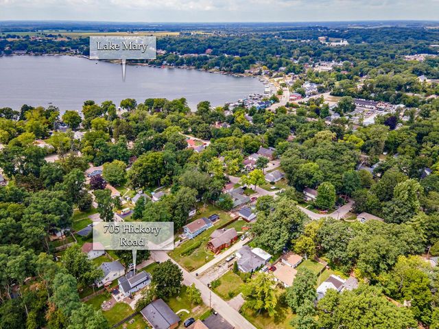 705 Hickory ROAD, Twin Lakes, WI 53181