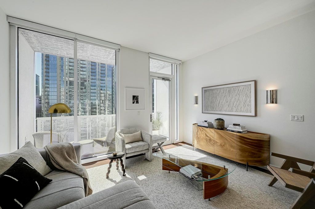 301 West Ave 2105, Austin, TX 78701