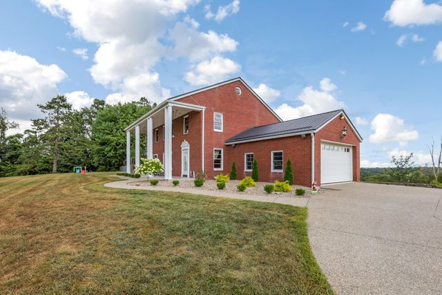 10084 Cadiz State Route 21 Road, Cambridge, OH 43725