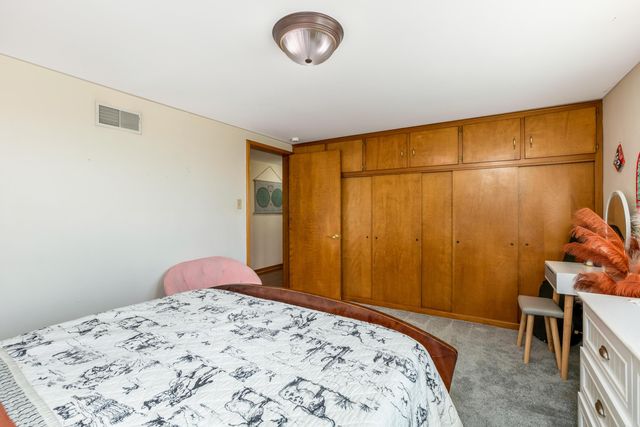 10084 Cadiz State Route 21 Road, Cambridge, OH 43725