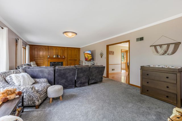 10084 Cadiz State Route 21 Road, Cambridge, OH 43725