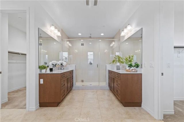 164 Newall, Irvine, CA 92618