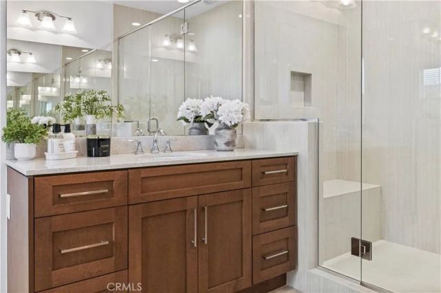 164 Newall, Irvine, CA 92618